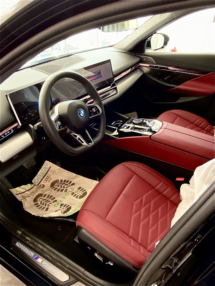 BMW i5 2025 eDRIVE 40L M SPORT