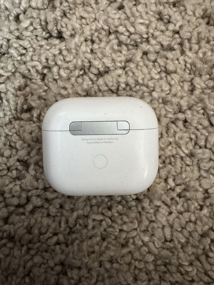 Airpods generatia 3