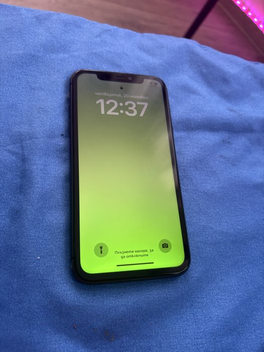 Iphone 11  64 GB в ТОП състояние