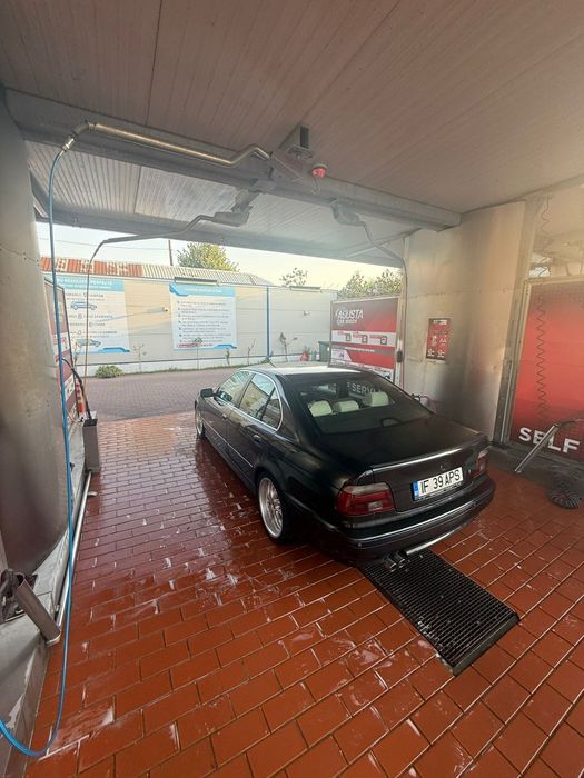Vând BMW E39 525d