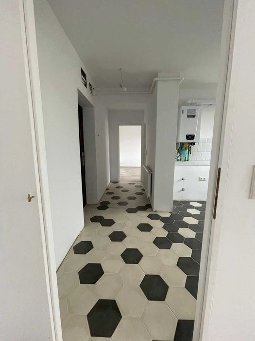 vand apartament str.botizului nr55 60mp etaj 4/4
