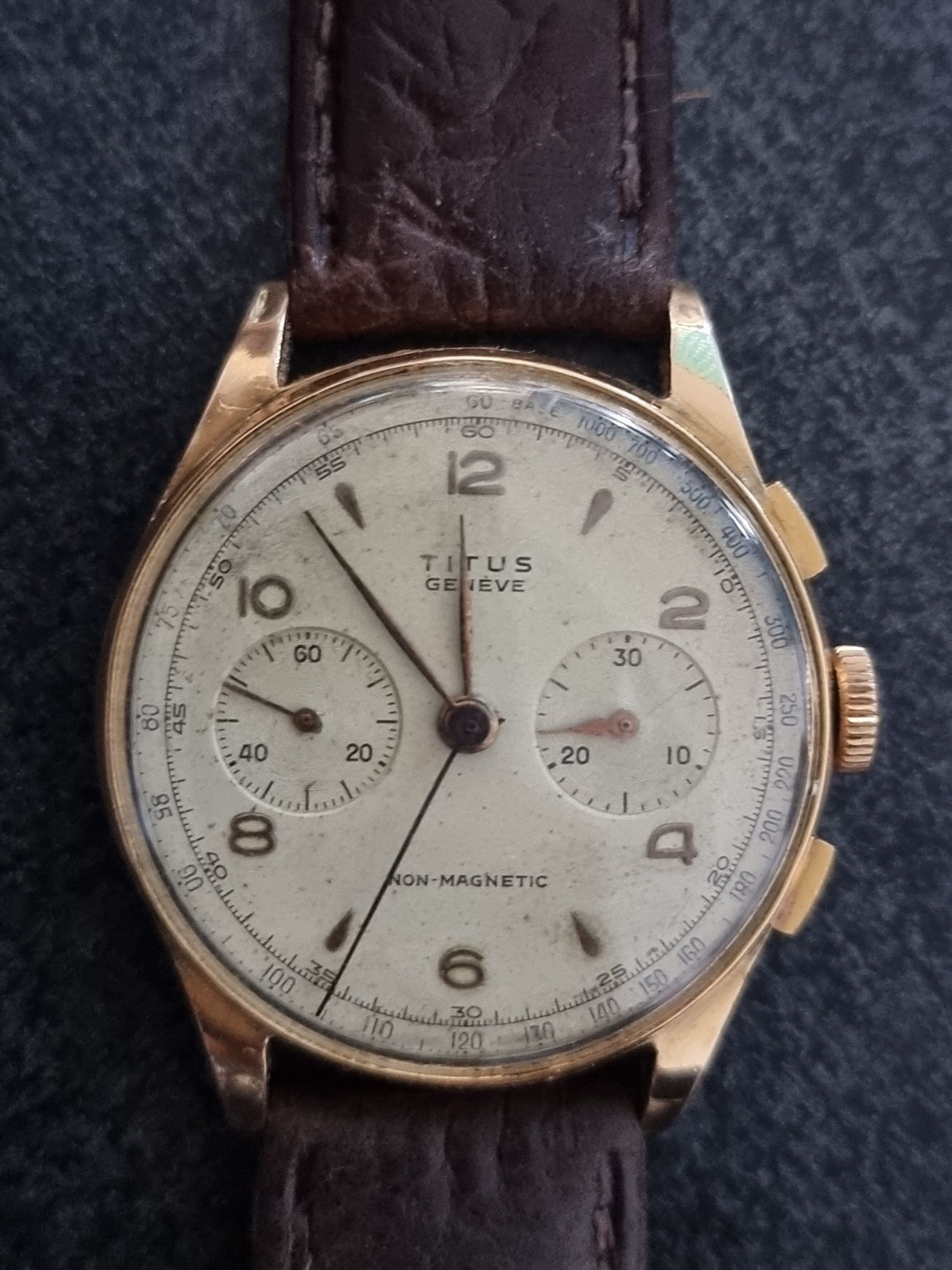 Ceas aur 18k Rar. De colecție. Titus Genève. Nr serie 78. Chronograph.