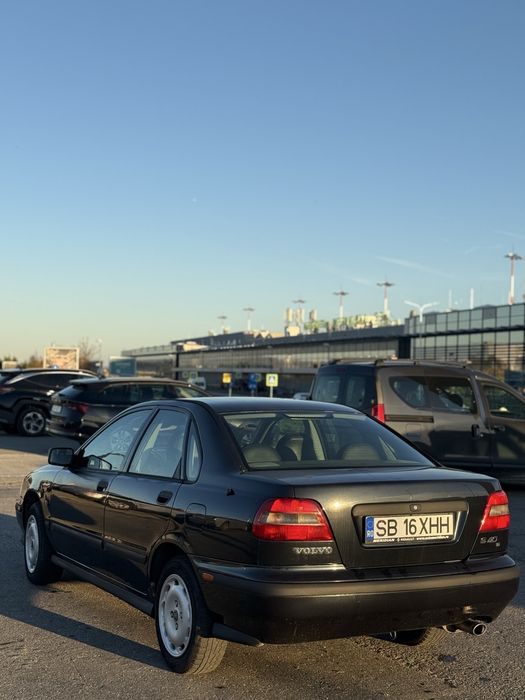 Volvo S40 An 2000