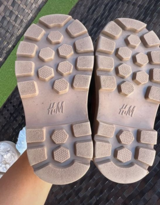 Ghete bebelusi 1,5-2 ani H&M 20-21