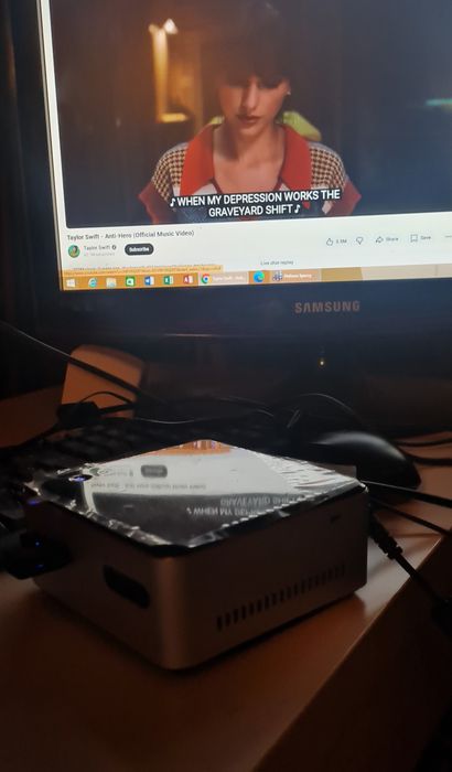 Mini Компютър Intel® NUC Kit D54250WYKH