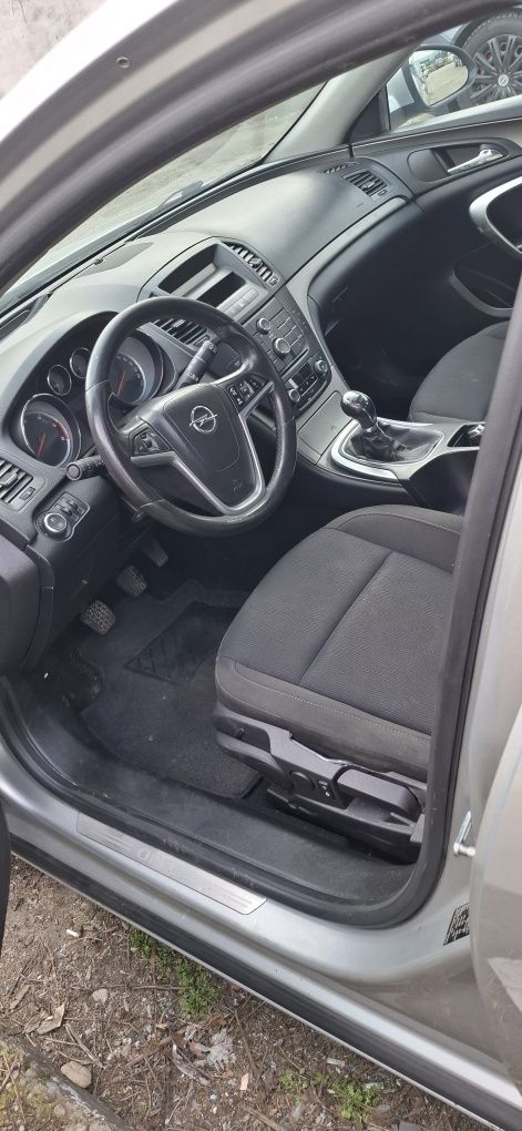 Vand Opel insignia 2.0 cdti, 110 cp, euro 5, 3999 euro