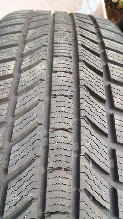 Jante Volvo 18 (roti complete)