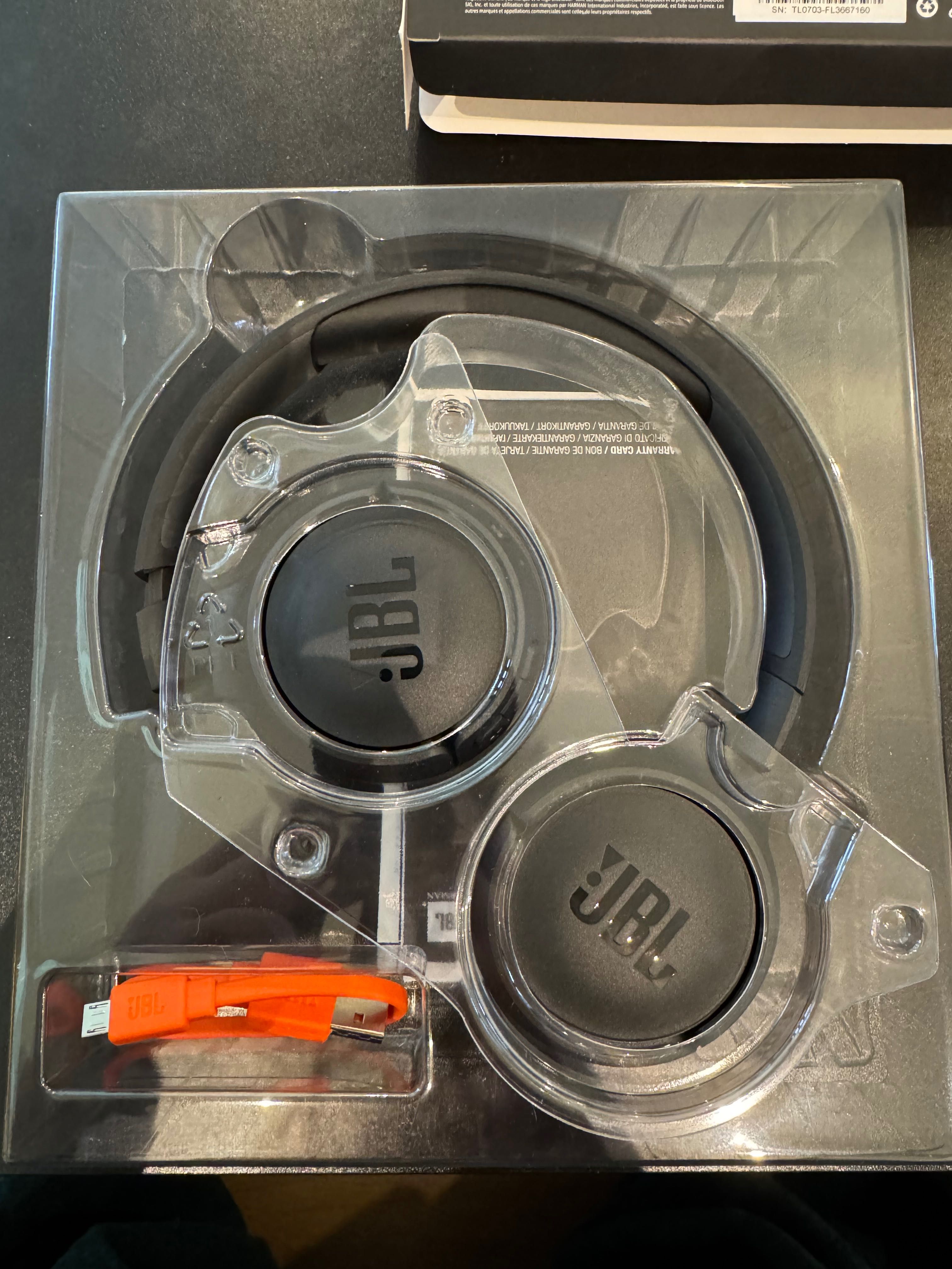 Căști JBL Tune 500BT NOI – Wireless, Bluetooth, 16h autonomie