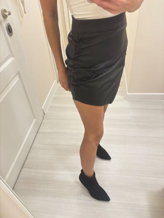 Асимитрична пола