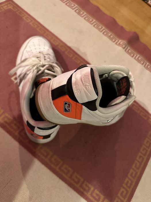 Vand NIKE AIR FORCE 1 LOW '07 NBA white crimson gum  marimea 46