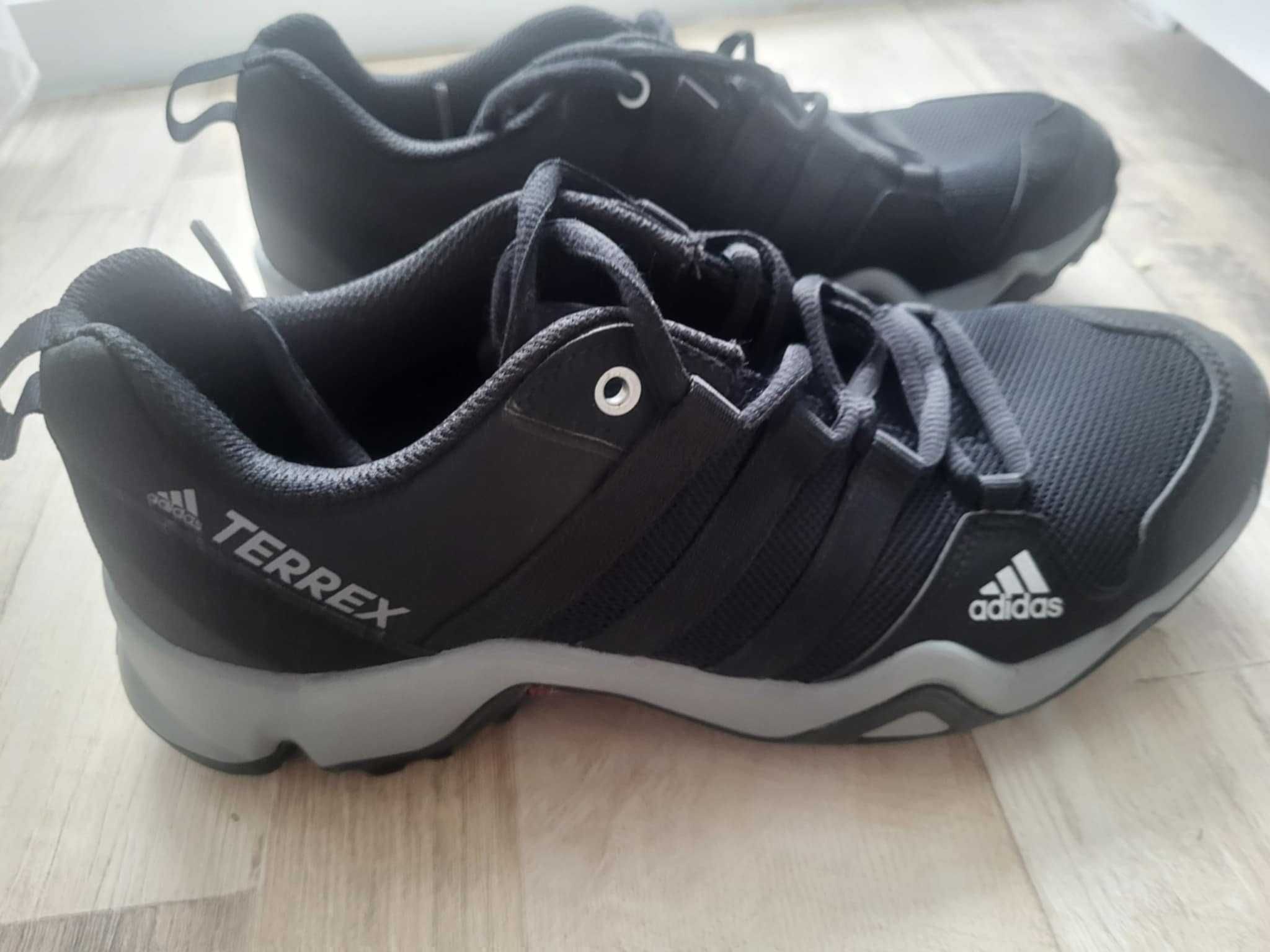 Детски маратонки Adidas TERREX