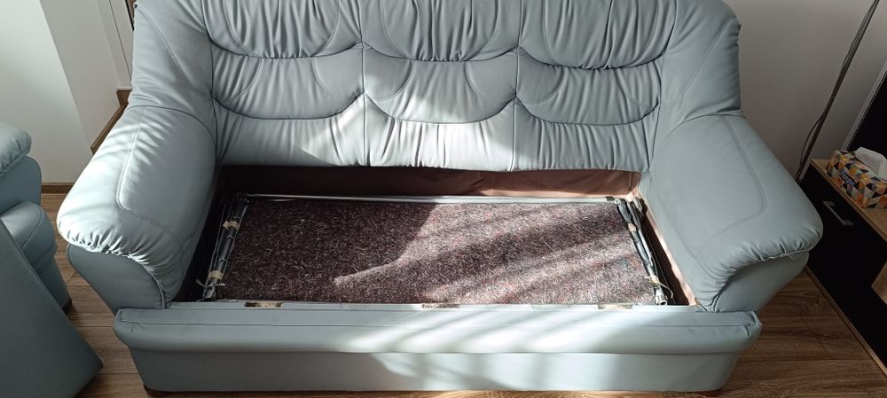 Set canapea cu fotolii