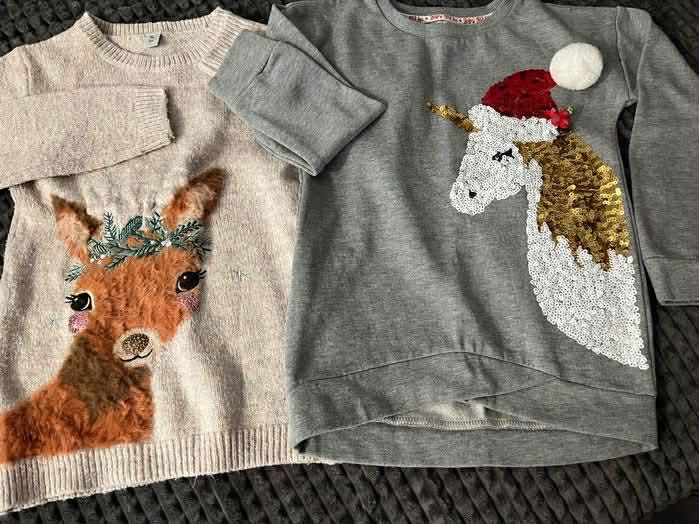 Пуловер коледен - 2 бр.