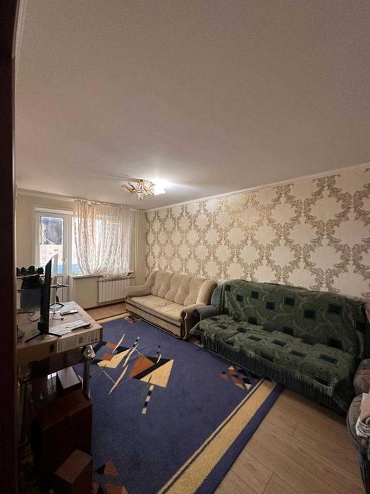 Продам 2х ком. - на 19 мкр!