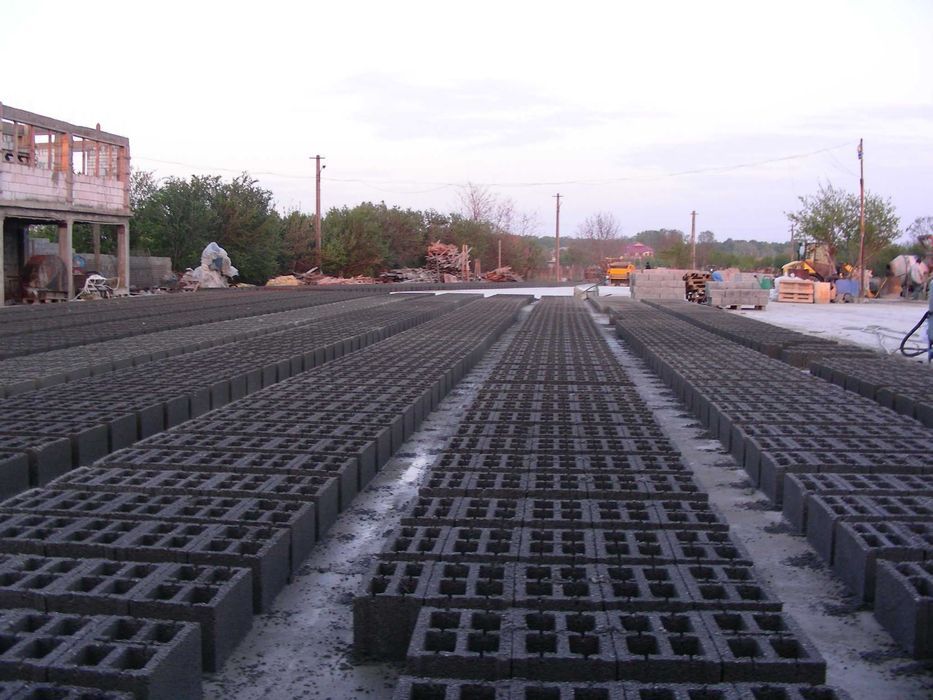 Boltari  beton   - fundatie   - cofrag