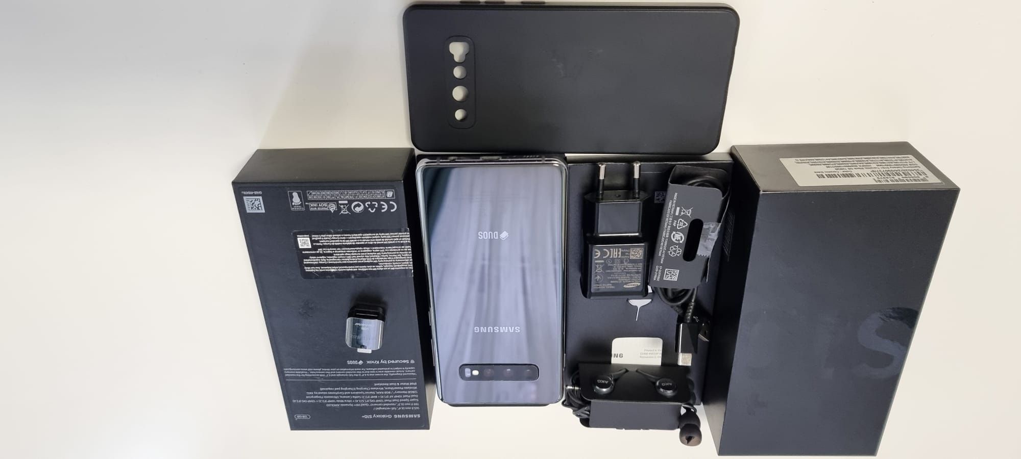 Samsung S10+ plus dual sim full box ca NOU