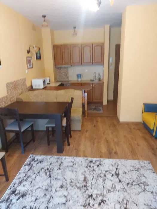 Дава се под наем Двустаен апартамент в Свети Влас - 70 кв.м за 280 € - Снимка #4