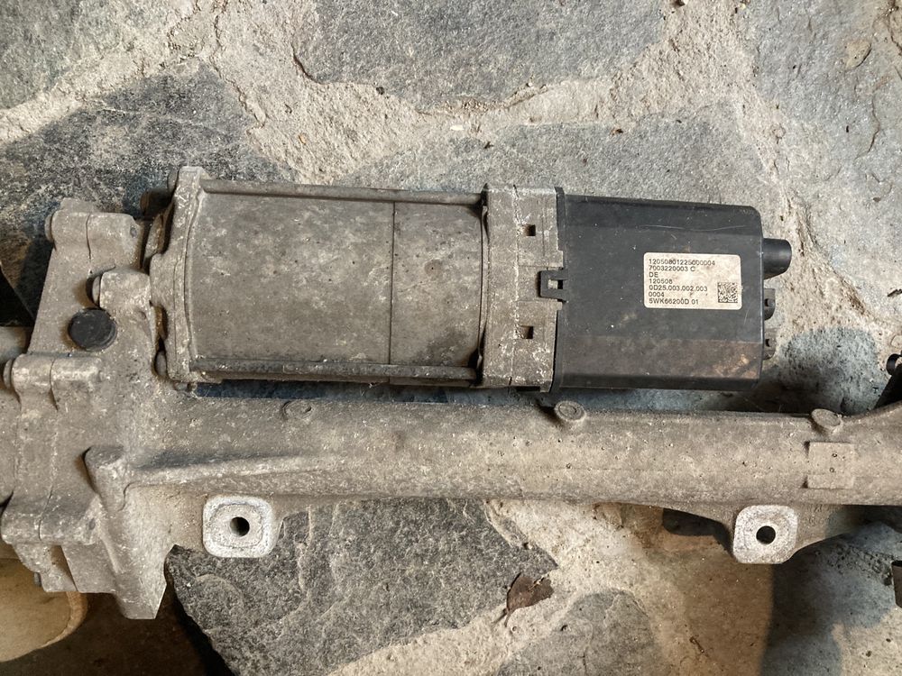 Рейка за BMW F20 F21 FF30 F31 x drive F32 F33 F34