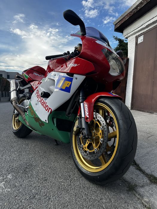 Aprilia RSV 1000