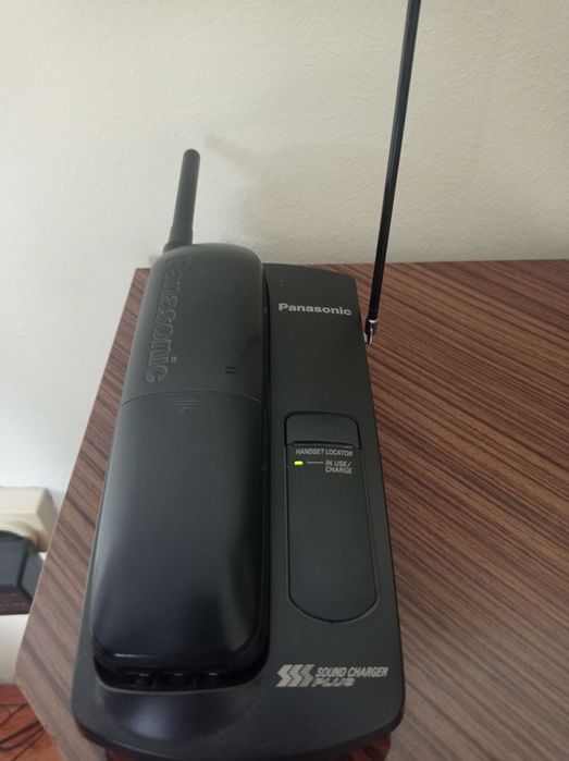Безжичен стационарен телефон Панасоник