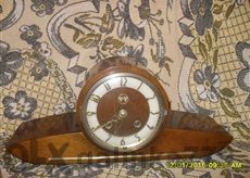 Старинен каминен часовник