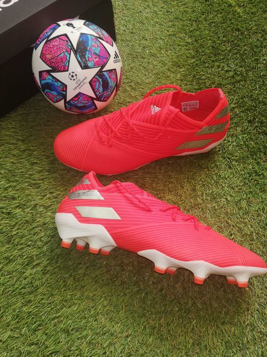 Ghete de fotbal Profesionale Nemeziz 19.1 Fg