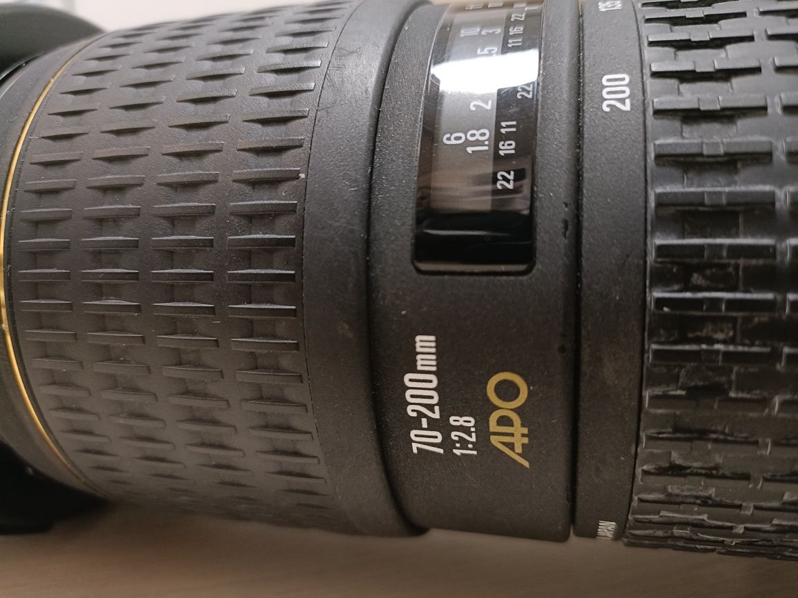 Sigma 70-200 APO CANON