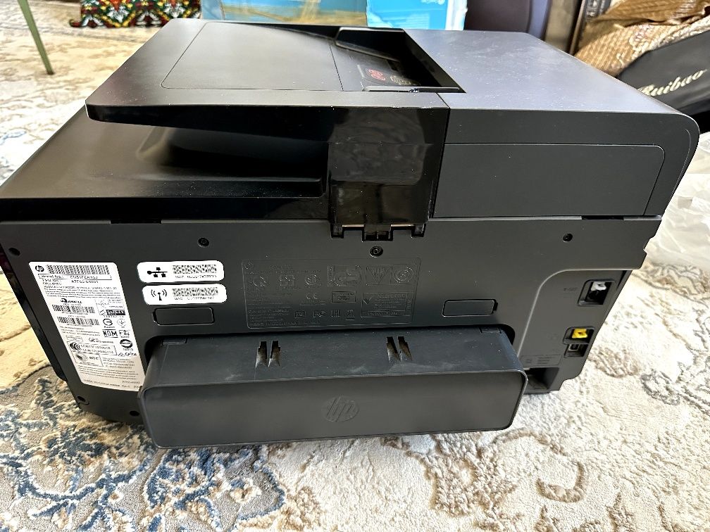 HP OFFICEJET PRO 8620 rangli printer.