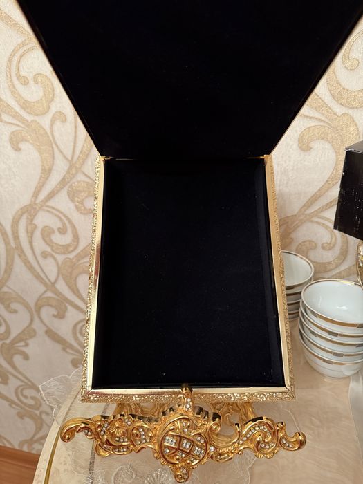 Куръон китоб учун шкатулка