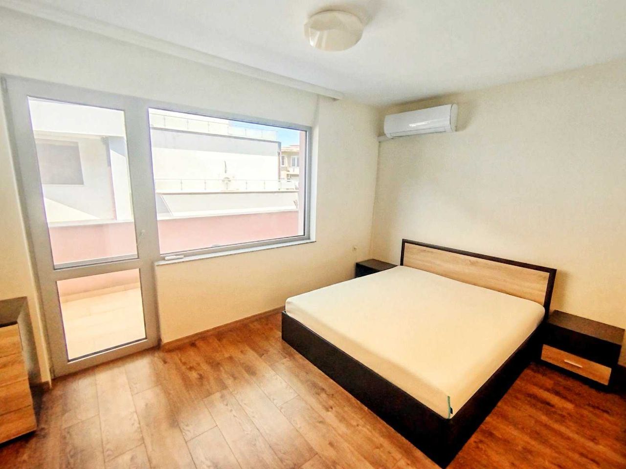 Дава се под наем Тристаен апартамент в Асеновград - 80 кв.м за 357 € - Снимка #7