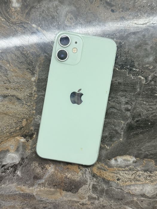 Iphone 12 mini все в оригинале