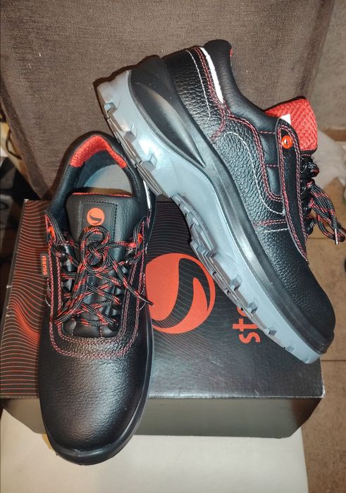 Работни обувки 43 н