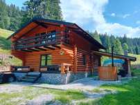 Cabana de inchiriat rustica de lux cu ciubar Vatra dornei, Cazare.