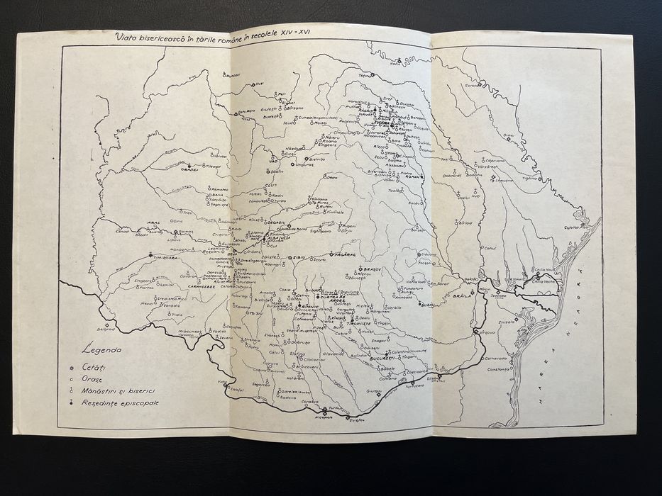 Harta rară – Viața bisericească în țara noastră, secolele XIV-XVI