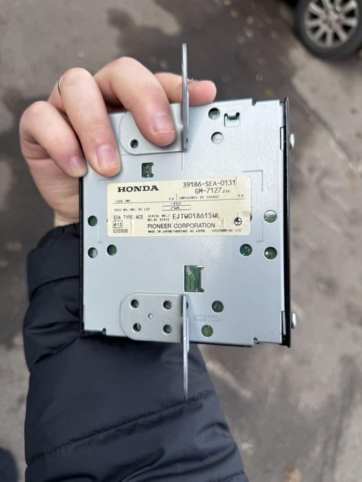 Honda Accord 7 Piese de interior, radio (magnetofon), climatizare