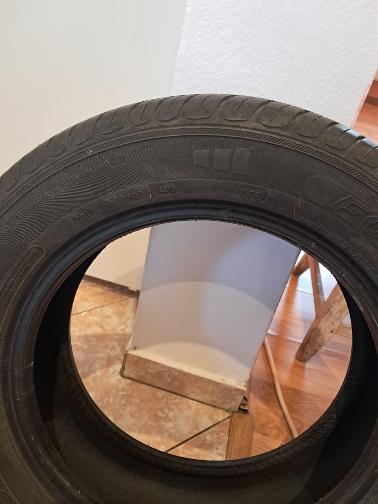 Anvelope în stare bună