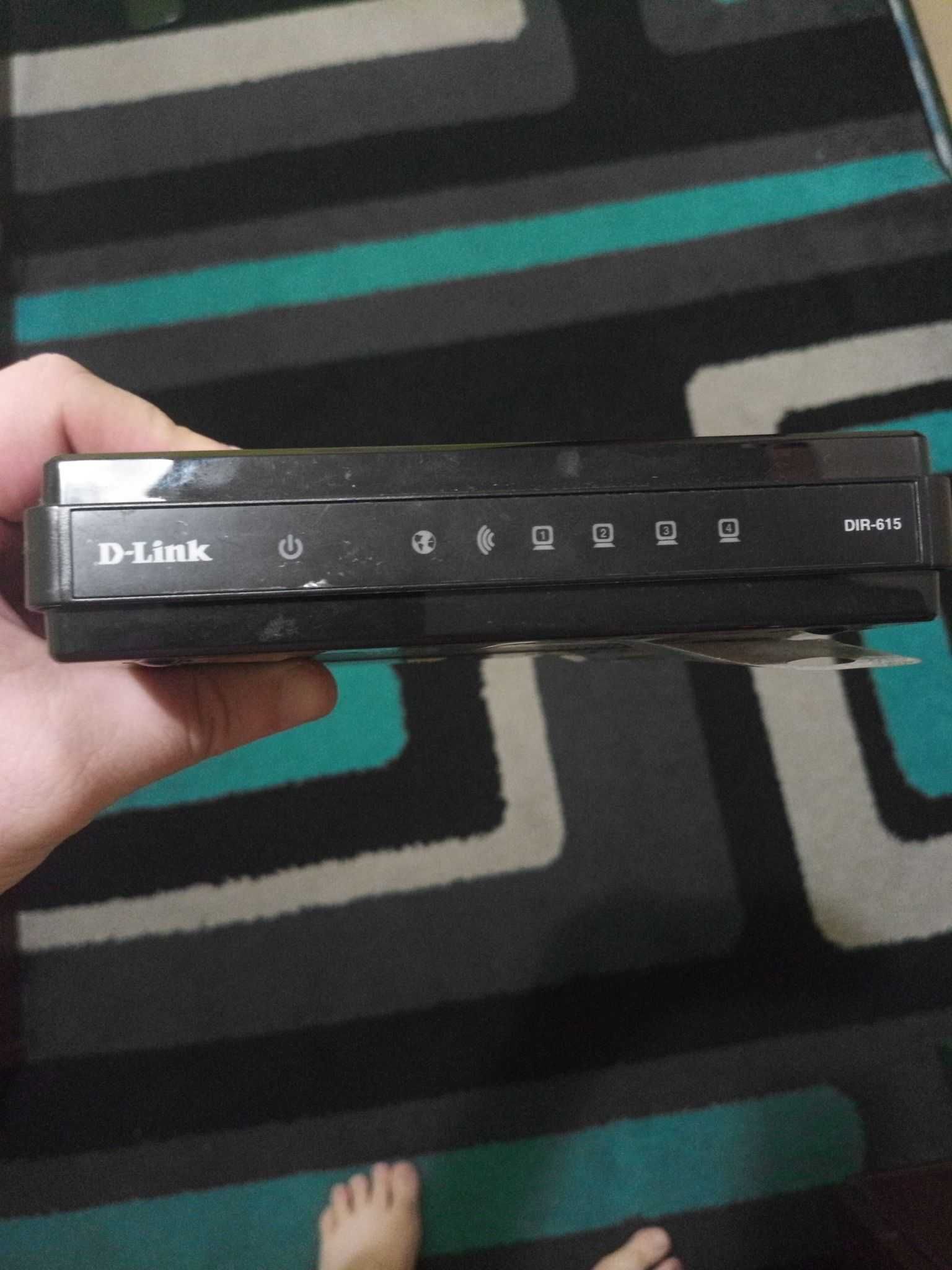 Router Wireless D-link n 300 mbs DIR 615 ca nou