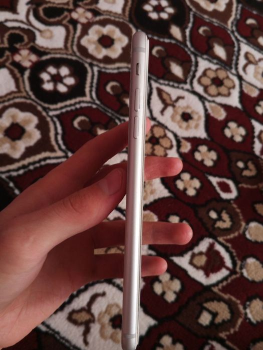 iPhone 8+ holati ideal