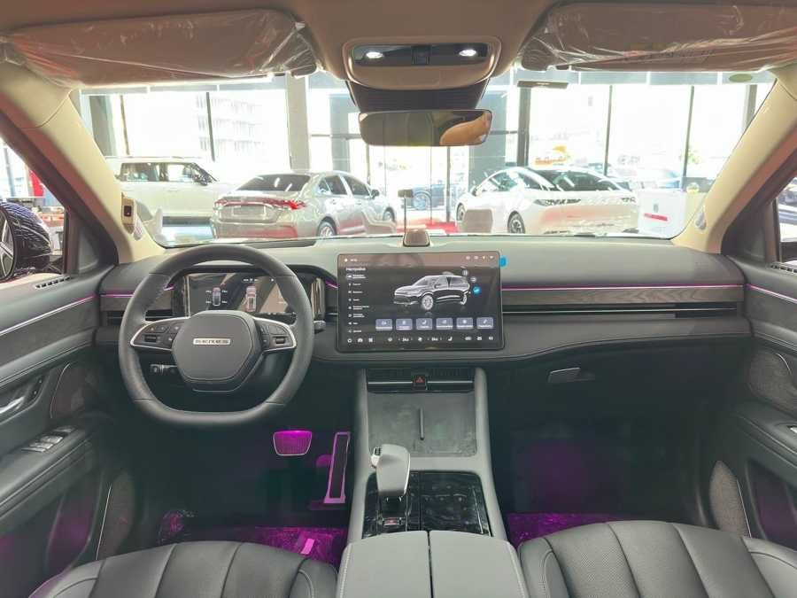 eng arzon AITO M7 (SERES 7)  SOTILADI