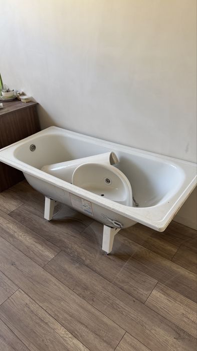 Ванна с раковиной