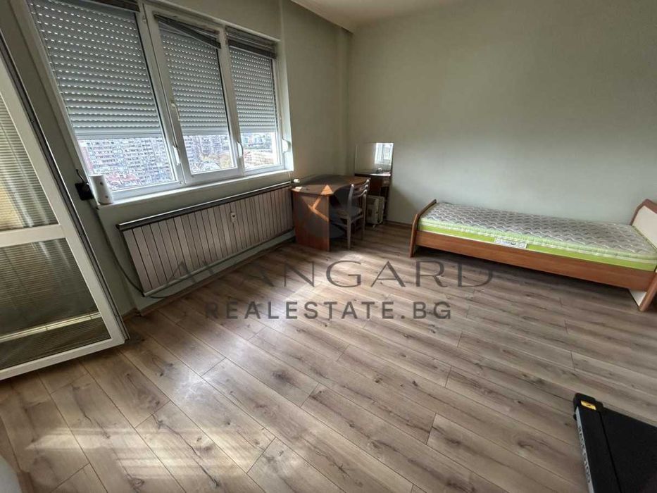 Продава се Тристаен апартамент в Пловдив, Кършияка - 85 кв.м за 1320 €/кв.м - Снимка #5