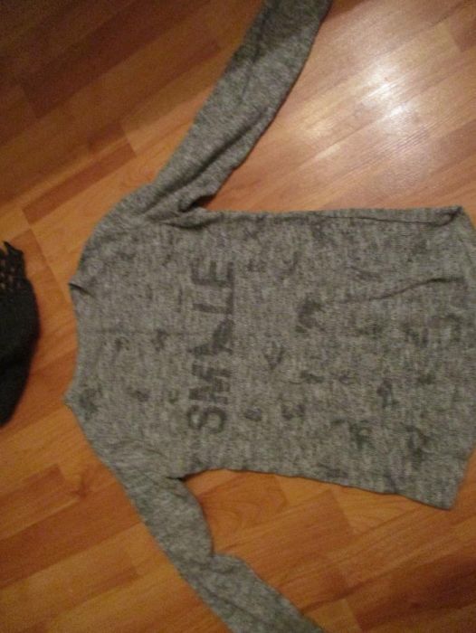 Детски блузи /суичари ЛОТ+ подарък блуза