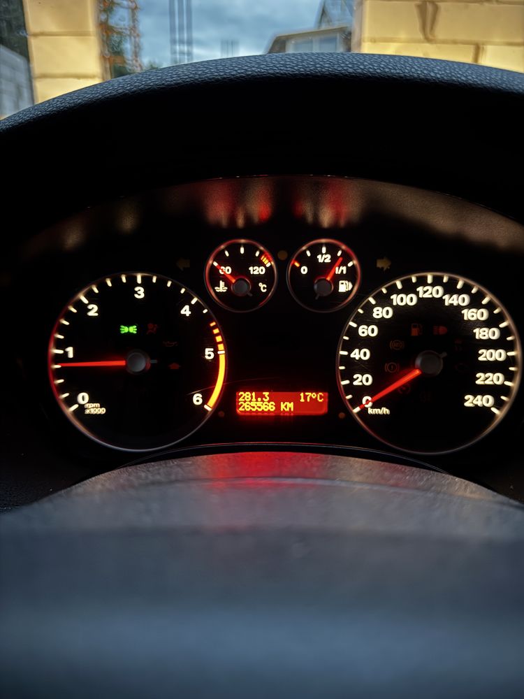Vand sau schimb Ford Focus 2