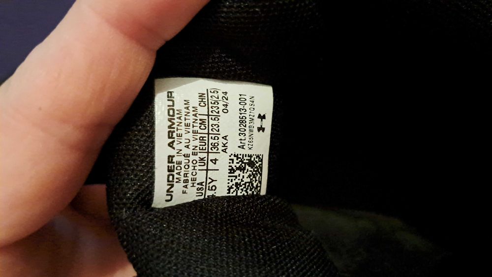 Детски обувки UNDER ARMOUR