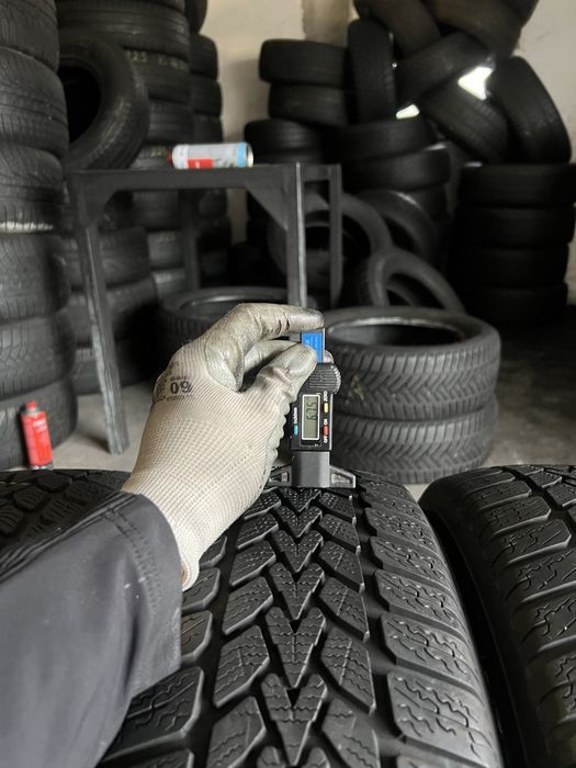 4 anvelope de iarna 195/65/15 dunlop!