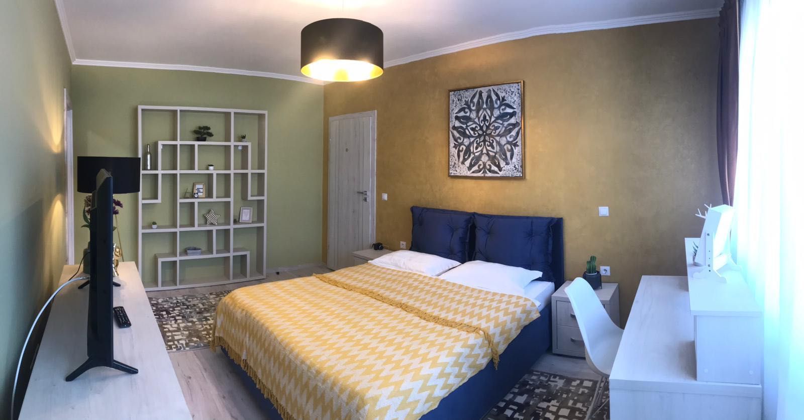 Proprietar vand penthouse   super finisat și utilat  zona Platinia.