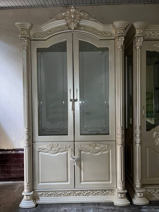 Servant mehmonxona uchun