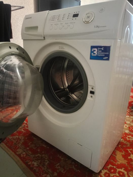 Продам стиральную машинку