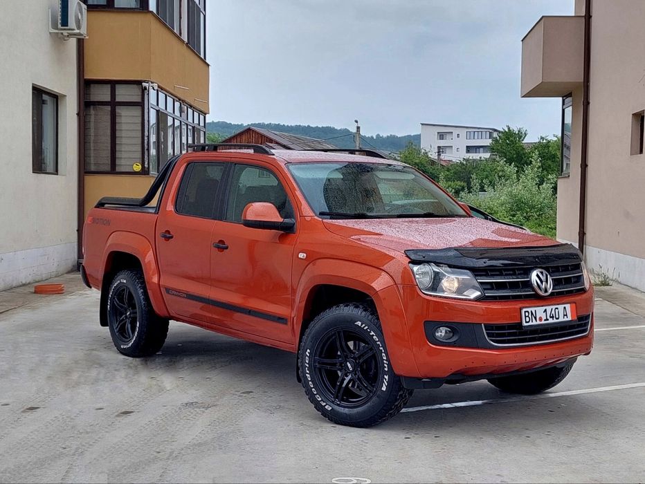 Volkswagen AMAROK 2.0Tdi 180cp 4x4 *CANYON* 2015 Automatik / KM Reali