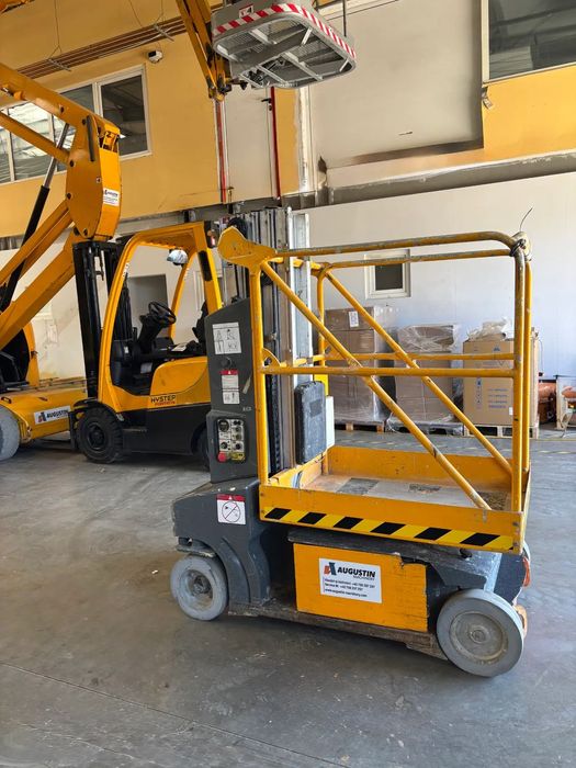 JLG-Toucan Junior 6m (A167) Nacela cu catarg vertical JLG Toucan Junior 6m